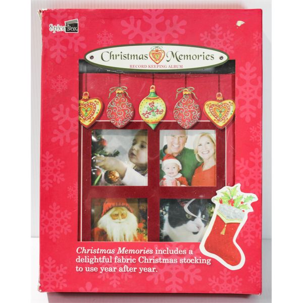 CHRISTMAS MEMORIES RECORD KEEPING ALBUM