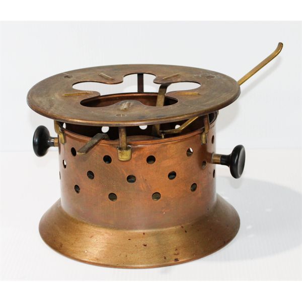 ANTIQUE CAMP STOVE DEER LOGO