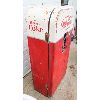 Image 4 : RARE 1950'S VENDO 39 COCA COLA VENDING MACHINE