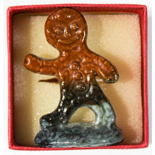 WADE GINGERBREAD MAN TEA ORNAMENT