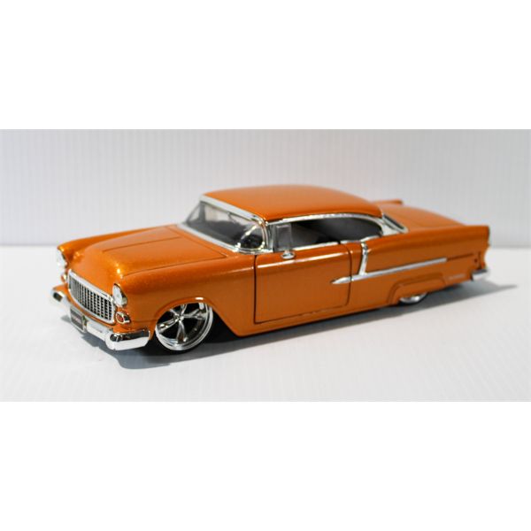 1955 CHEVY BEL AIR CUSTOM 1:24 SCALE DIECAST