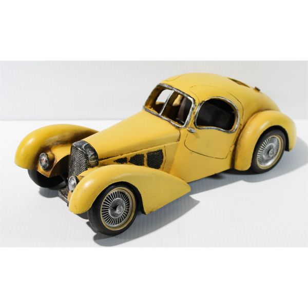 HEAVY BUILT ANTIQUE STYLE METAL CAR 13 1/2" LONG