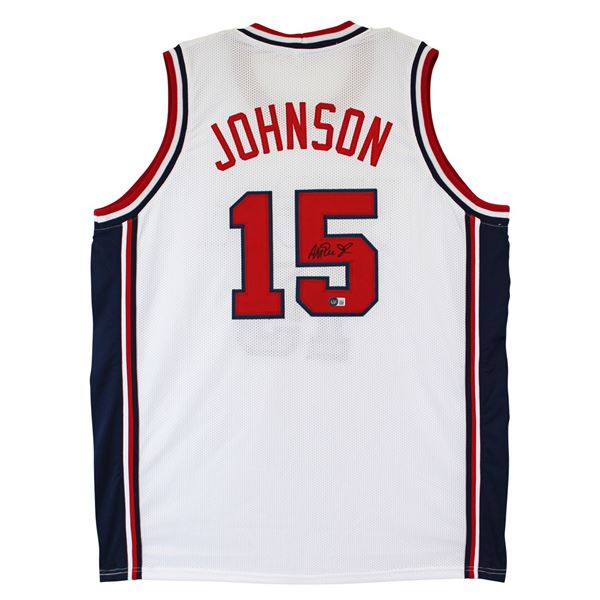 MAGIC JOHNSON SIGNED TEAM USA BASKETBALL JERSEY (BECKETT COA)