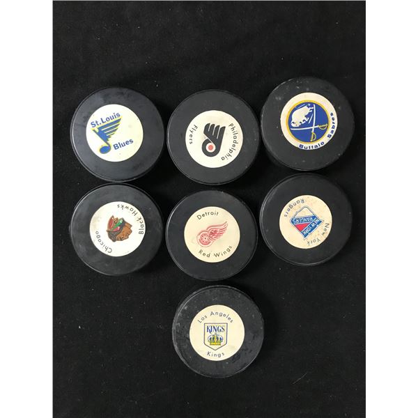 VINTAGE NHL HOCKEY PUCK LOT