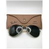 Image 1 : LIKE NEW RAY BAN SUNGLASSES WITH CASE