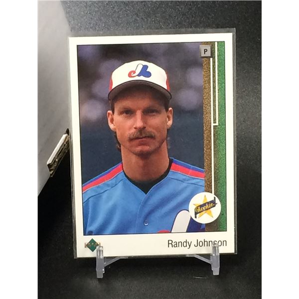 1989 UPPER DECK NO.25 RANDY JOHNSON ROOKIE CARD