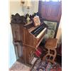Image 2 : D.W. Karn Co. Woodstock Canada Pump Organ Including Bench 23D 43W 52H Tested