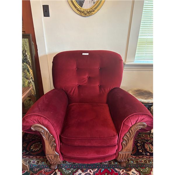 Vintage Arm Chair 35D 37W 40H