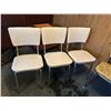 Image 2 : Assorted Chairs 35x16