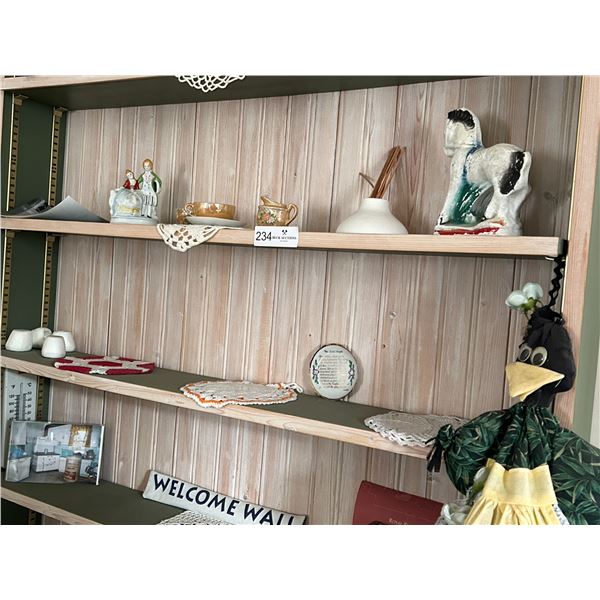 Figurines Plus Mini Tea Cup Set