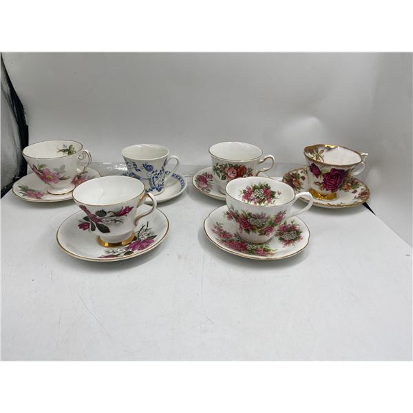 Royal Albert Flora Design Tea Cup Set
