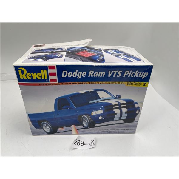 Revell Dodge Ram VTS Pickup