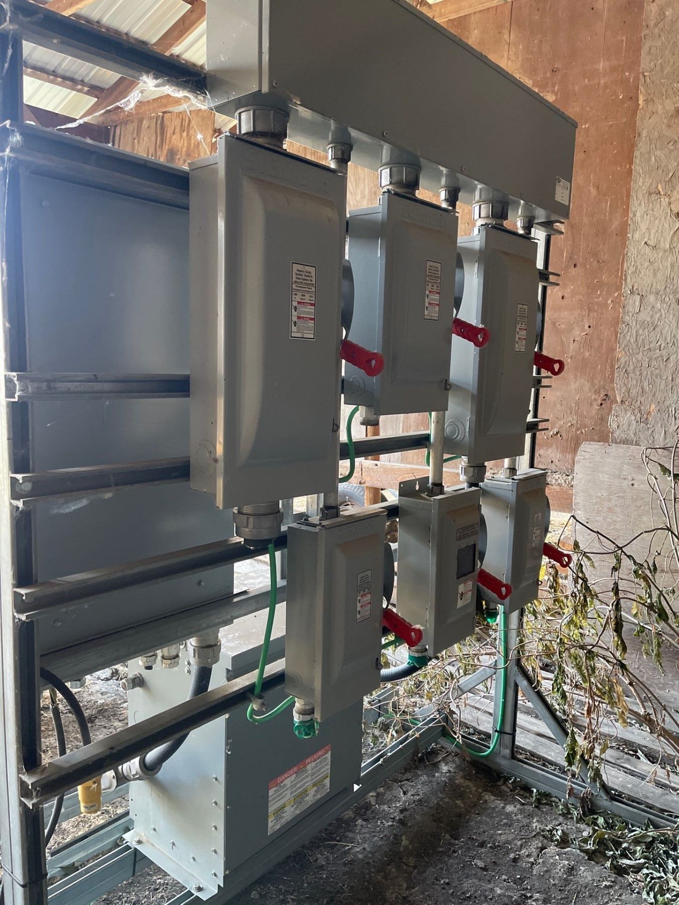 Spider Box Panel 480V, 3 phase 45KVA Spider Box Distribution Panel For Powering Group Of ...