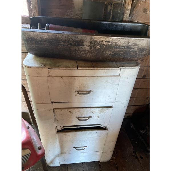 Art Deco Old Cabinet Needs TLC