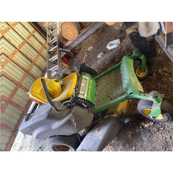 John Deere Z225 Garden Ride Lawnmower