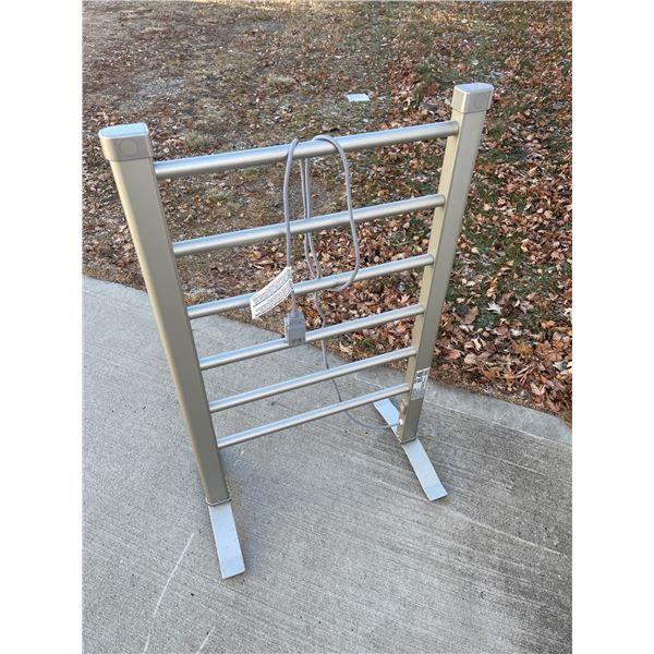 Towel Rack / Warmer
