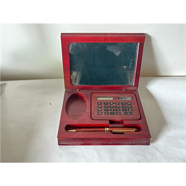 Mahogany Box Calculator & Pen
