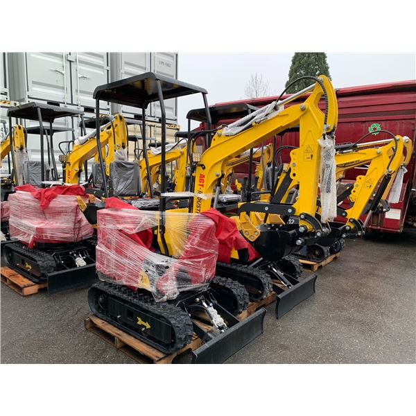 AGT INDUSTRIAL QH12 830LBS CAPACITY BRIGHT YELLOW GAS POWERED MINI EXCAVATOR