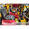 Image 3 : AGT INDUSTRIAL QH12 830LBS CAPACITY BRIGHT YELLOW GAS POWERED MINI EXCAVATOR