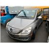 Image 1 : *R* 2006 MERCEDES B200, 4DR HATCHBACK, GREY, VIN # WDDFH33X16J050945