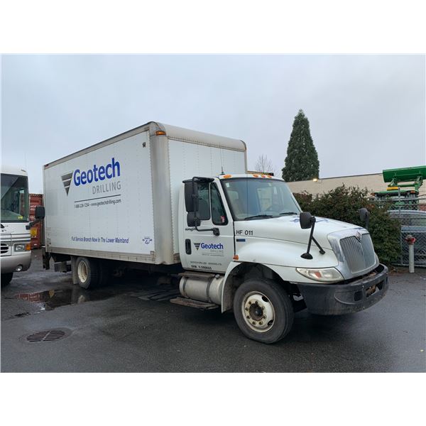 *TOW* *R* 2012 INTERNATIONAL DURA STAR 4300, 2DR CUBE VAN, WHITE, VIN # 1HTMYSKM9CH613345