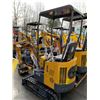 Image 2 : AGT INDUSTRIAL H12 950LBS CAPACITY YELLOW GAS POWERED MINI EXCAVATOR