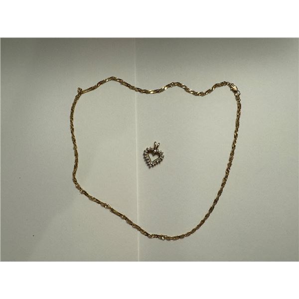 14KT YELLOW GOLD DIAMOND SET HEART SHAPED PENDANT WITH 20 ROUND CUT DIAMONDS