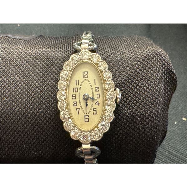 CIRCA 1900 ANTIQUE ART DECO LADIES PLATINUM DIAMOND WRISTWATCH 1.60 CARATS