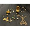 Image 1 : BAG OF ASSORTED JEWELRY