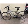 Image 2 : DEVINCI ST-TROPEZ GREY 24 SPEED ROAD BIKE