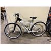 Image 1 : SPECIALIZED ARIEL WHITE 24 SPEED FRONT SUSPENSION MOUNTAIN BIKE WITH FULL DISC BRAKES