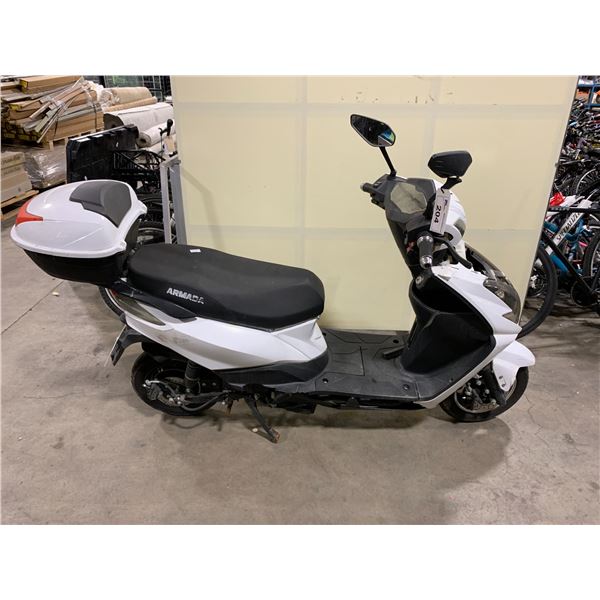 ARMADA WHITE VIN-LJ7WT02E7L2002383 FULL SUSPENSION 500W MOTOR 32KMPH MAX SPEED ELECTRIC SCOOTER