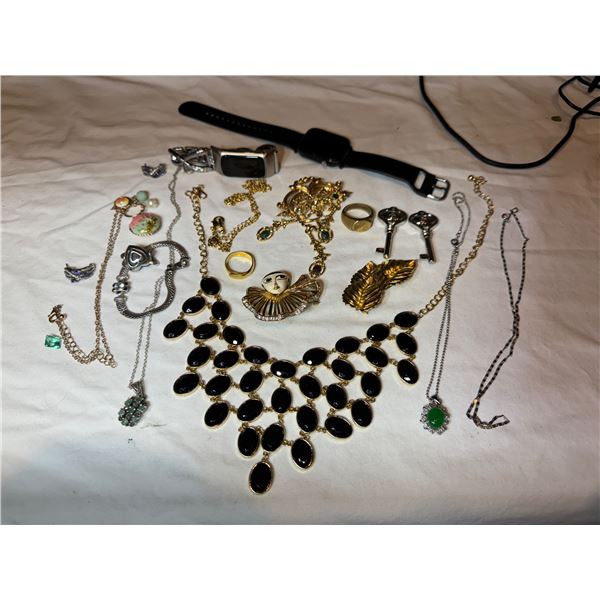 ASSORTED COSTUME JEWELRY