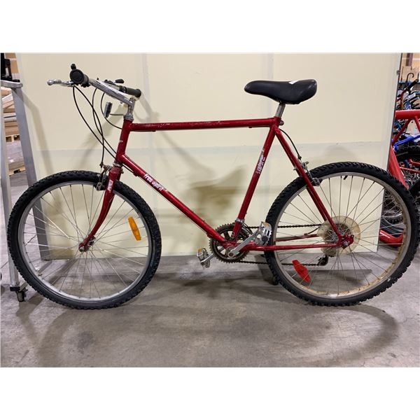 FREE SPIRIT EXPLORER RED 12 SPEED VINTAGE STYLE MOUNTAIN BIKE