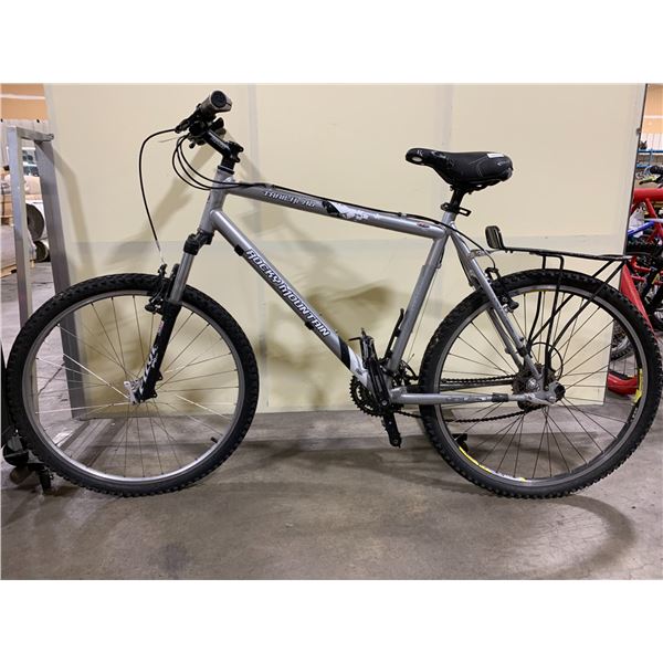 ROCKY MOUNTAIN TRAIL HEAD SILVER 27 SPEED FRONT SUSPENSION MOUNTAIN BIKE