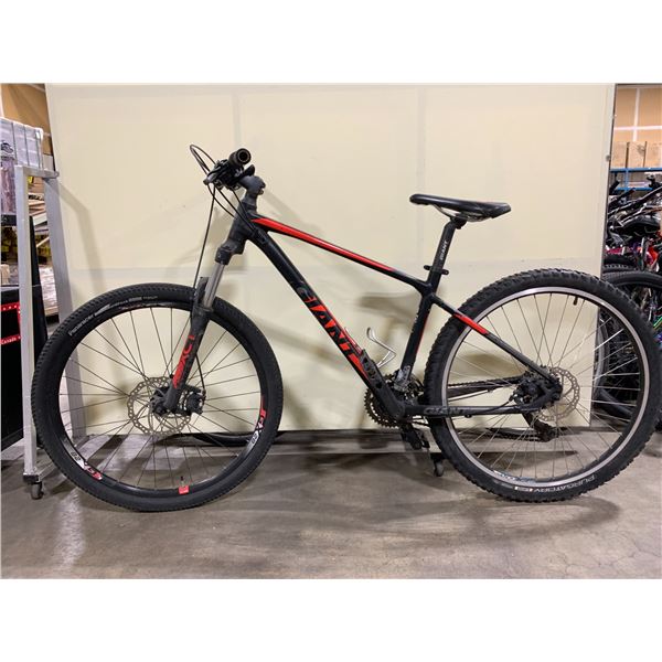 GIANT ATX BLACK WITH RED DETAILS 21 SPEED FRONT SUSPENSION HYBRID STYLE MOUNTAIN BIKE