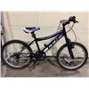 Image 2 : CCM F52.0 BLACK WITH PURPLE DETAILS 6 SPEED FRONT SUSPENSION CHILDRENS MOUNTAIN BIKE