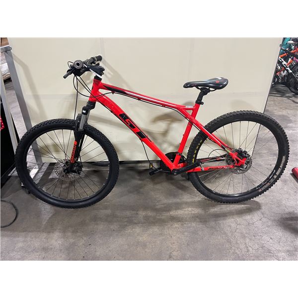 GT AGGRESSOR SPORT RED 18 SPEED FRONT SUSPENSION MOUNTAIN BIKE WITH FULL DISC BRAKES