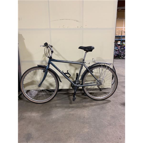 2 BIKES: TREK MOUNTAIN TRACK 850 BLUE 21 SPEED HYBRID BIKE & HYPER BOUNDARY TRAIL