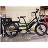 Image 2 : RAD POWER BIKES RAD WAGON BLACK 7 SPEED ELECTRIC BIKE 2 SEATER CRUISER BIKE