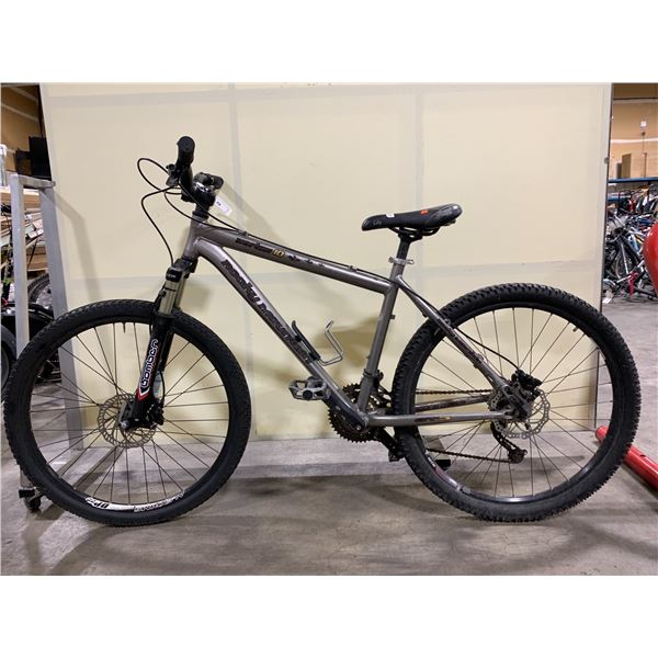 ROCKY MOUNTAIN VERTEX 10 GREY 27 SPEED FRONT SUSPENSION MOUNTAIN BIKE WITH FULL DISC BRAKES