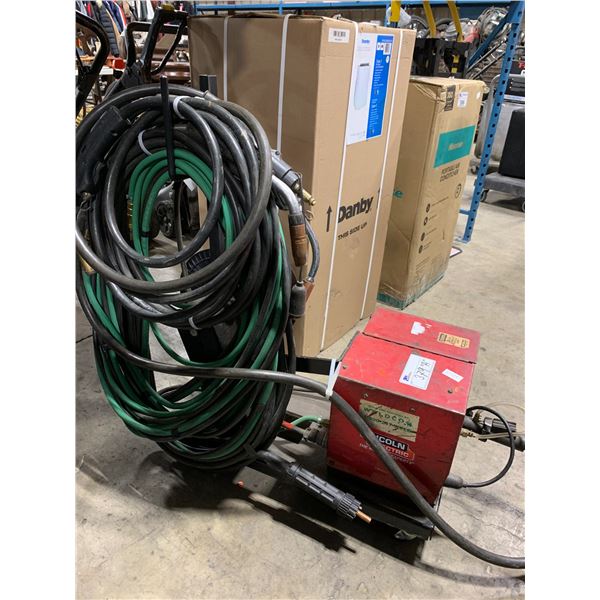 LINCOLN ELECTRIC LN-7 115 VOLT WELDER WITH WIRE & WELDING GUN