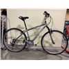 Image 2 : NORCO MALAHAT GREY 21 SPEED FRONT SUSPENSION HYBRID ROAD BIKE