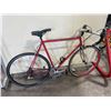 Image 2 : RIDER'S CYCLES RED 16 SPEED VINTAGE STYLE ROAD BIKE