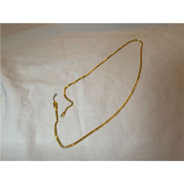 22KT YELLOW GOLD DOUBLE CURVED V SHAPED LINK CHAIN