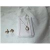 Image 1 : 10KT YELLOW GOLD AND RHODIUM FINISH ROUND WHITE FRESH WATER PEARL AND DIAMOND PENDANT 13.90CM LONG