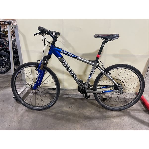 TREK 4300 BLUE / SILVER 24 SPEED FRONT SUSPENSION HYBRID STYLE MOUNTAIN BIKE