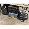 Image 1 : 6 PCS OF ASSORTED CARRY ON/ LARGE SIZE TRAVEL LUGGAGE