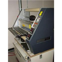 DYNACHEM 300 LAMINATOR