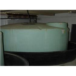 2501 GALLON STORAGE TANK